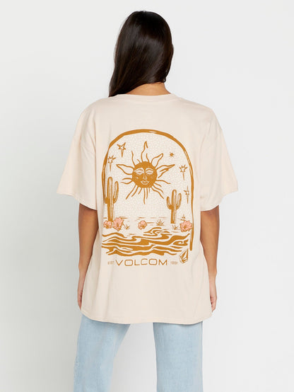 Farm to Yarn Stones Throw Tee